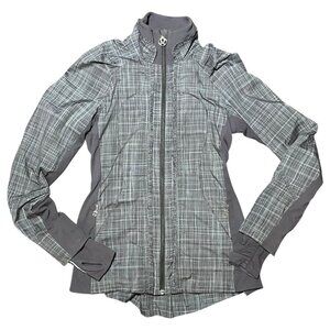 Lululemon Jacket Womens Sz 4 Gray‎ Plaid Ruffle Pockets Logo Ahead Of The Curve